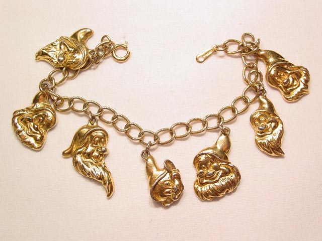 7 Dwarfs Disney Charm Bracelet