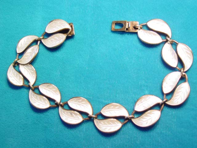 David Andersen Norway Sterling Pearly-White Enamel Leaf Bracelet