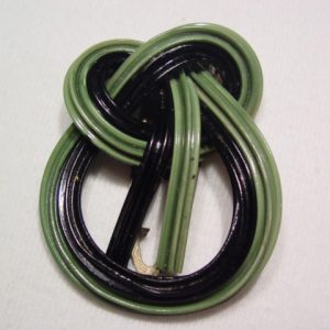 Twisted Plastic Navy and Green Rope Dress Clip