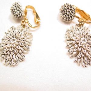 White Plastic Chrysanthemum Earrings