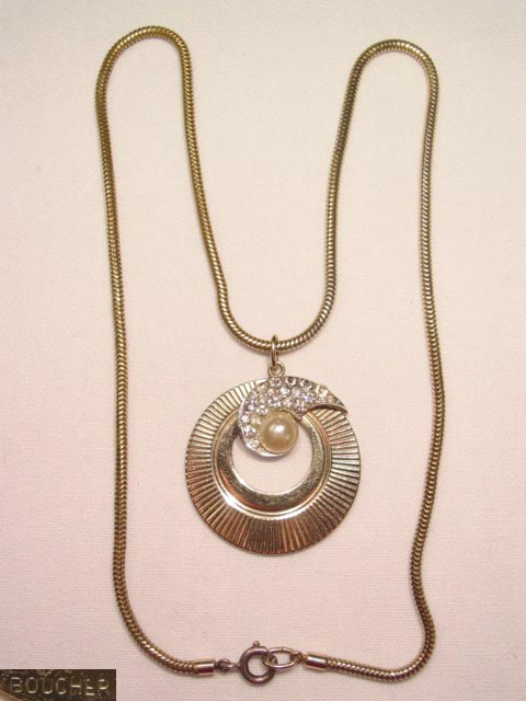 Boucher Rhinestone and Imitation Pearl Necklace