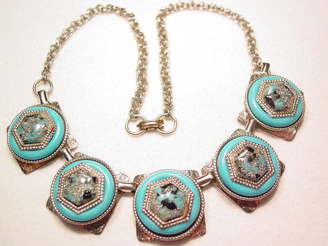 Plastic Turquoise Glitter Necklace