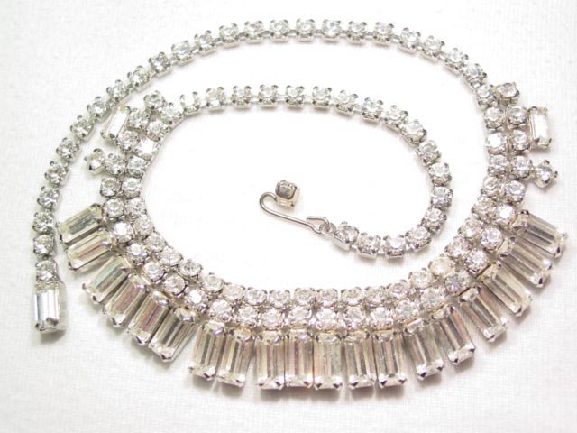Clear Baguette Rhinestone Weiss Necklace