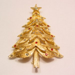 Benedikt Christmas Tree Pin