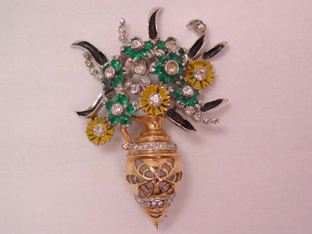 Intricate Floral Spray in Vase Pin