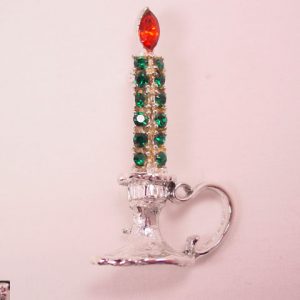 Dodds Christmas Candle Pin