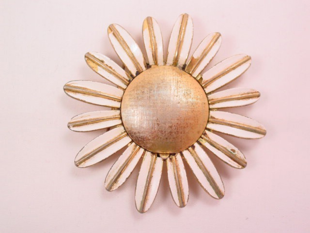 White Enamel Avon Sunflower Sachet Pin