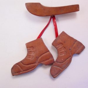 Old Brown Leather Shoes Pin