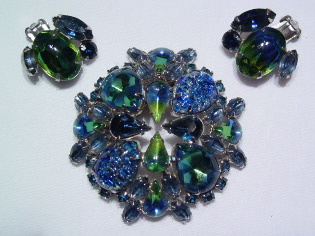 Beautiful Blue and Green Art Glass Pin and Earrings Set