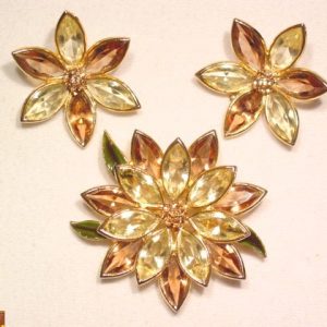 Beautiful Lisner Topaz and Yellow Flower Pin and Earrings Set