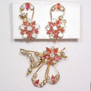 Star Art Pink and Clear Rhinestone Pin and Earrings Set