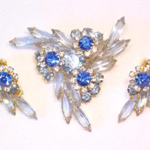 Baby Blue D&E (Juliana) Pin and Earrings Set