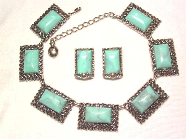 Large Turquoise-Look Plastic Necklace and Earrings Set