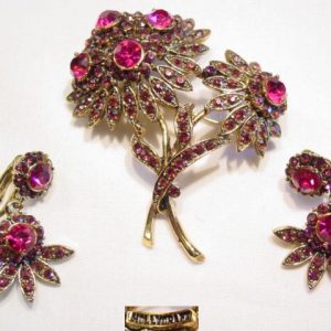 Purple and Magenta Hollycraft Floral Pin and Earrings Set