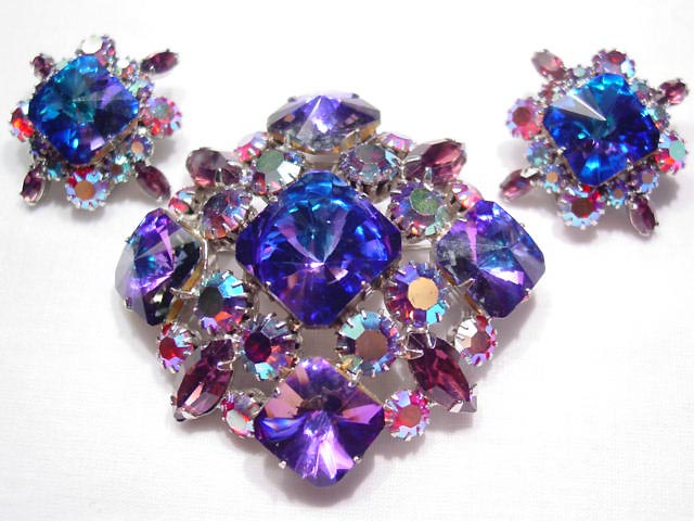 Fantastic Purple Rivoli Encrusted Rhinestone Pin and Earrings Set