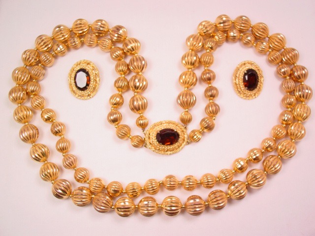 Bright Goldtone and Dark Brown Rhinestone Florenza Necklace and Earrings